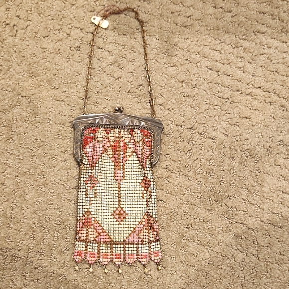 Whiting & Davis Handbags - Vintage 1920s Whiting & Davis Mesh Flapper Purse -